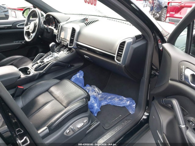 WP1AA2A21JKA07525 Porsche Cayenne Platinum Edition