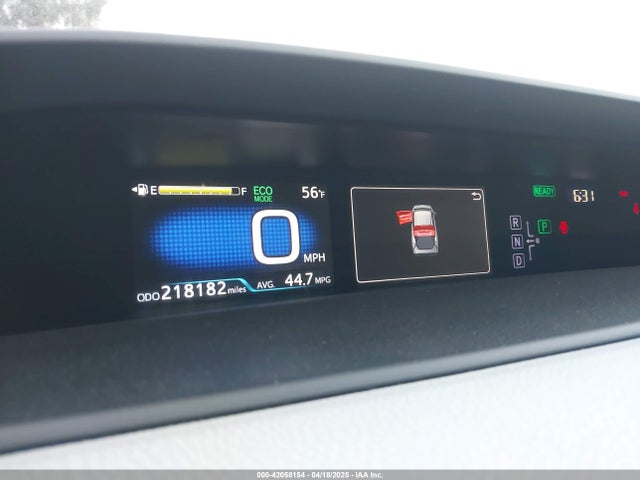 Toyota Prius Two 2016 JTDKBRFU6G3529026 Image 16