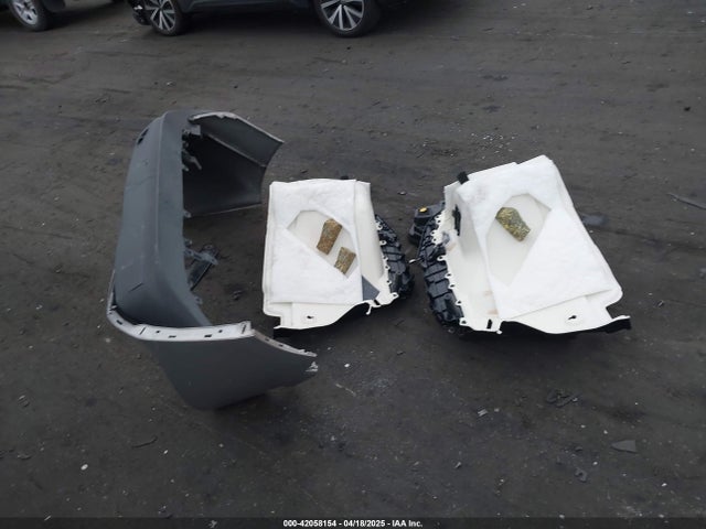 Toyota Prius Two 2016 JTDKBRFU6G3529026 Image 12