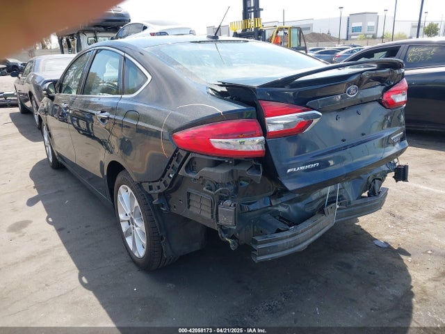 Ford Fusion Plug-in Hybrid Titanium 2020 3FA6P0SU5LR113104 Image 3