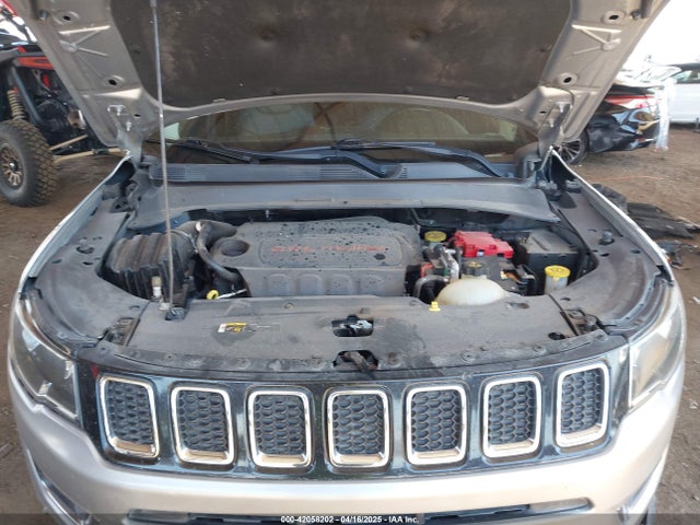 Jeep 2019 2019 3C4NJDCB8KT791262 Image 10