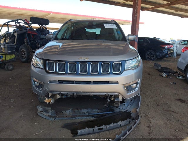 Jeep 2019 2019 3C4NJDCB8KT791262 Image 12