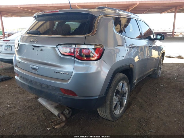 Jeep 2019 2019 3C4NJDCB8KT791262 Image 4