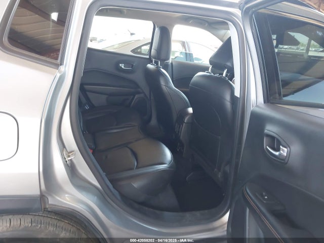 Jeep 2019 2019 3C4NJDCB8KT791262 Image 8