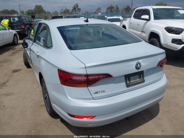 2019 VOLKSWAGEN JETTA 3VWE57BUXKM063071 Photo 2