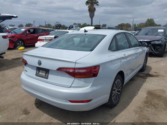 2019 VOLKSWAGEN JETTA 3VWE57BUXKM063071 Photo 3