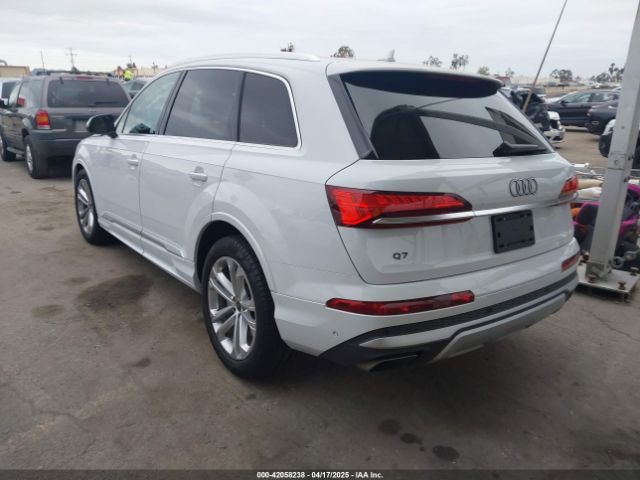 2025 AUDI Q7 WA1ACBF70SD001585 Photo 2