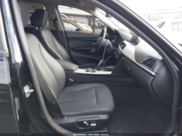 WBA8E1G52GNU11325 BMW 320i