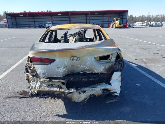 5NPE24AF3JH600686 Hyundai SONATA SE