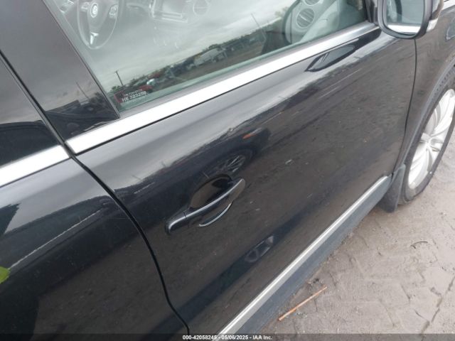 WVGBV7AX3GW519044 Volkswagen TIGUAN SE