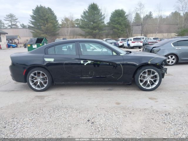 2C3CDXBG7NH264585 Dodge Charger Sxt Rwd