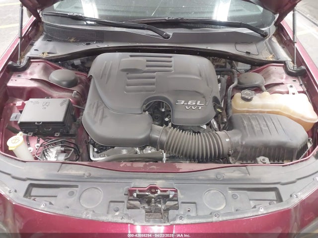 2C3CCAAG8KH728870 Chrysler 300 Touring