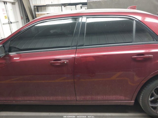 2C3CCAAG8KH728870 Chrysler 300 Touring