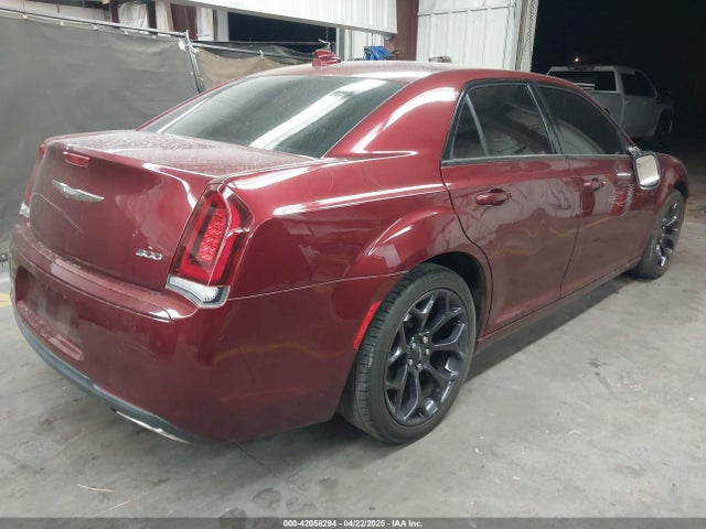 2C3CCAAG8KH728870 Chrysler 300 Touring