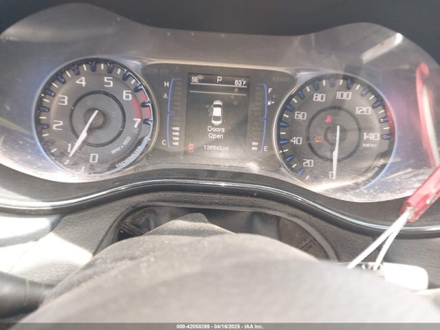 1C3CCCBBXFN554862 Chrysler 200 S