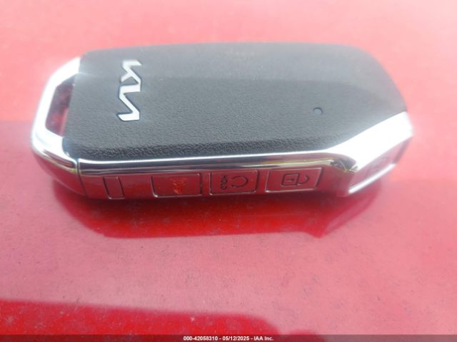 KNDCR3LE5P5110115 KIA Niro Ex Touring