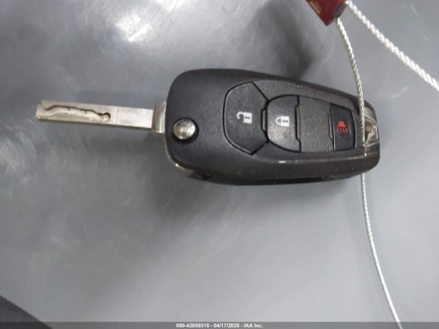 3GNCJKSB1LL137936 Chevrolet Trax Fwd Ls