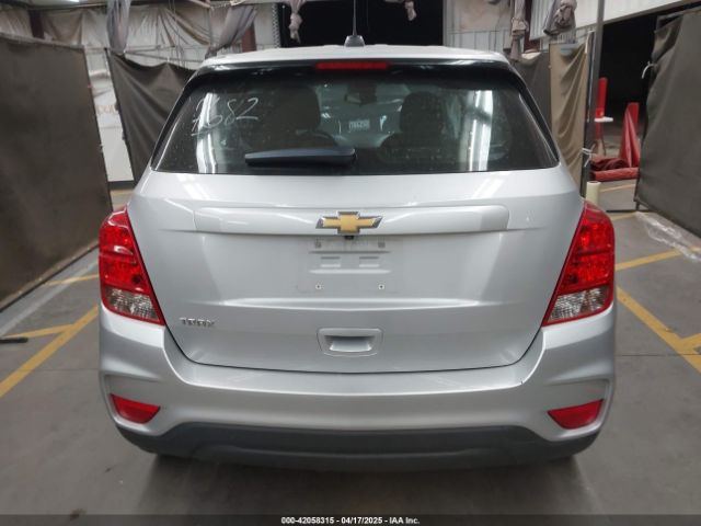 3GNCJKSB1LL137936 Chevrolet Trax Fwd Ls
