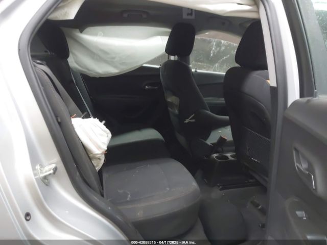 3GNCJKSB1LL137936 Chevrolet Trax Fwd Ls