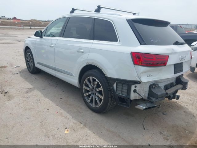 2017 AUDI Q7 WA1LAAF77HD031992 Photo 2