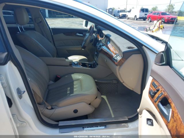 2012 MERCEDES-BENZ CLS 550 WDDLJ7DB4CA011280 Photo 4