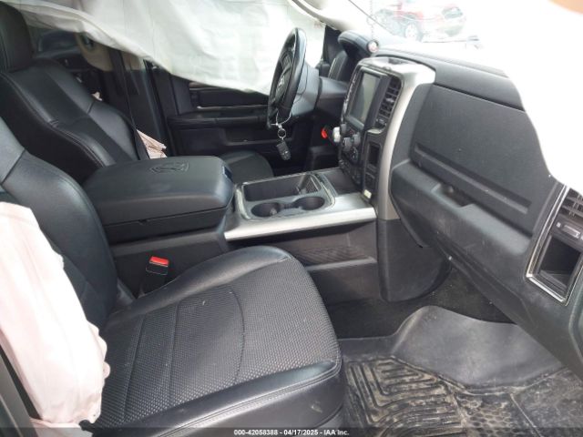 1C6RR7UT4GS106595 RAM 1500 Sport