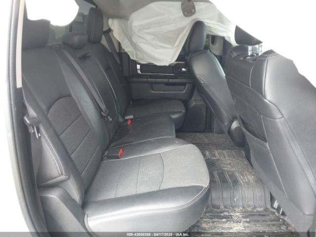 1C6RR7UT4GS106595 RAM 1500 Sport