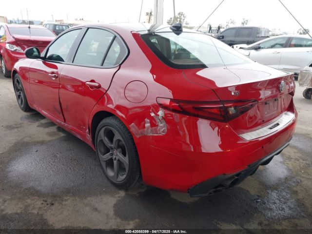 ZARFAEDN1H7548785 Alfa Romeo Giulia Awd
