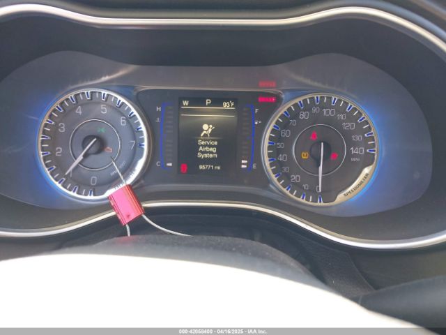 1C3CCCFB6GN188748 Chrysler 200 Touring