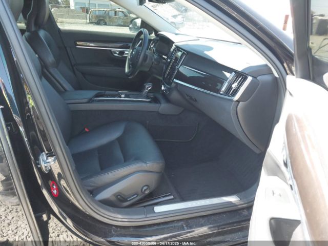 YV1A22MK5H1006740 Volvo S90 T6 Momentum
