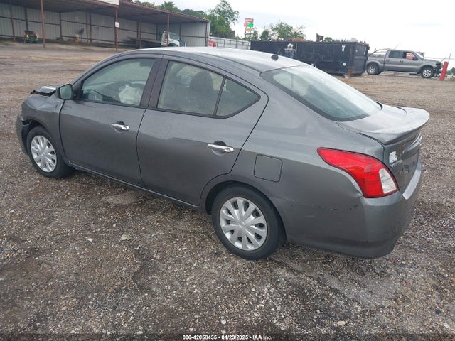 3N1CN7AP8HL817771 Nissan 2017