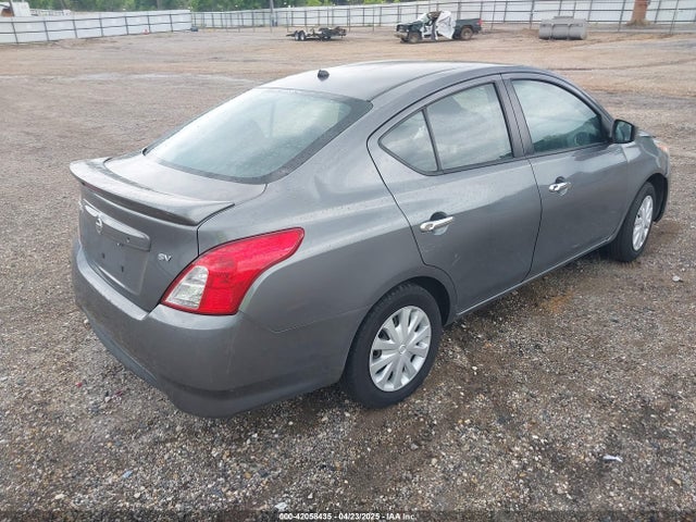 3N1CN7AP8HL817771 Nissan 2017