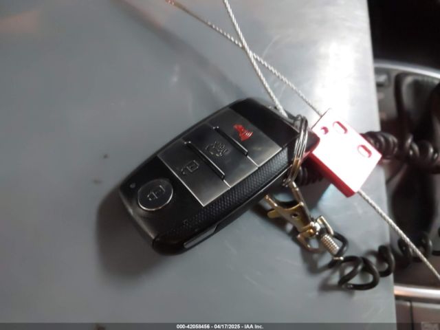 KNDPN3AC5J7353577 KIA Sportage Ex