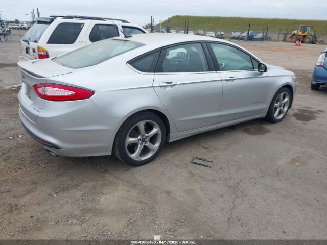 3FA6P0LU3ER292471 Ford Fusion Hybrid Se
