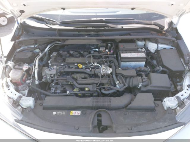 JTND4MBEXN3162046 Toyota COROLLA SE