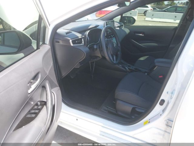 JTND4MBEXN3162046 Toyota COROLLA SE