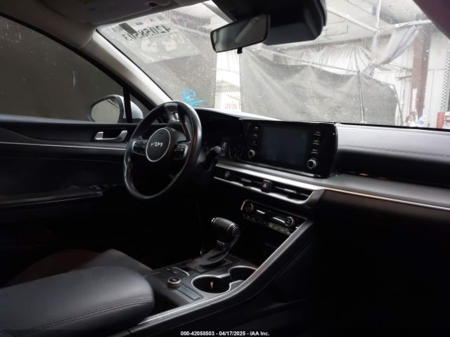 5XXG14J2XNG138296 KIA K5 LXS