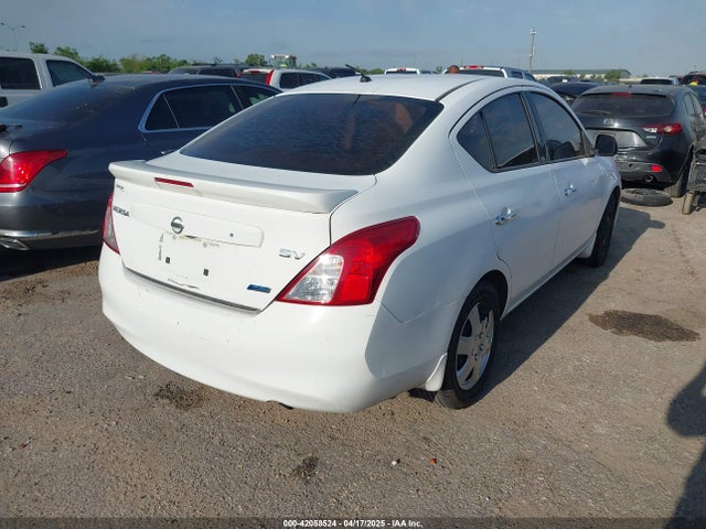 3N1CN7AP5EL853686 Nissan Versa 1.6 Sv
