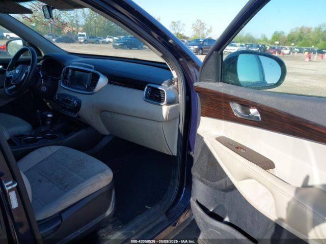 2020 KIA SORENTO 5XYPG4A37LG647844 Photo 4