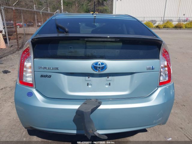 JTDKN3DU4E1842219 Toyota Prius Four