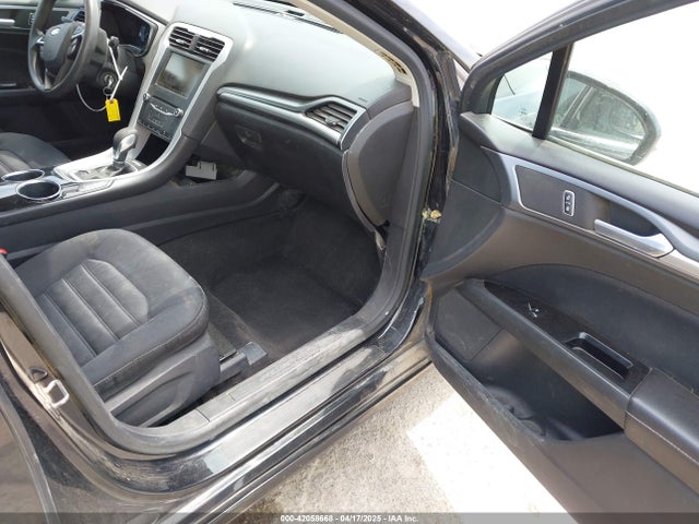 Продажа на аукционе авто 2013 Ford Fusion Hybrid Se, vin: 3FA6P0LU8DR272179, номер лота: 42058668
