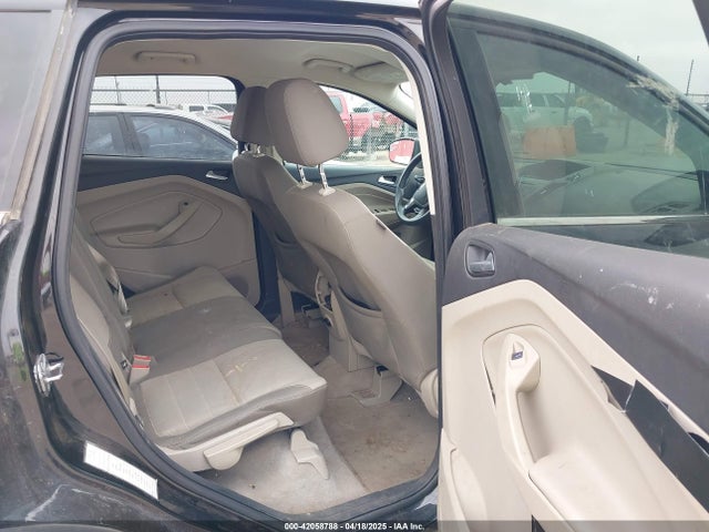 1FMCU9G90FUA54163 Ford ESCAPE SE