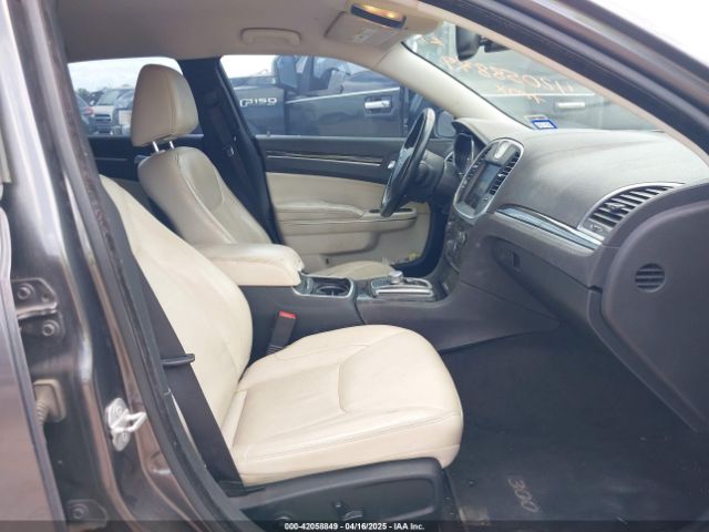 2C3CCAAG4FH814179 Chrysler 300 Limited