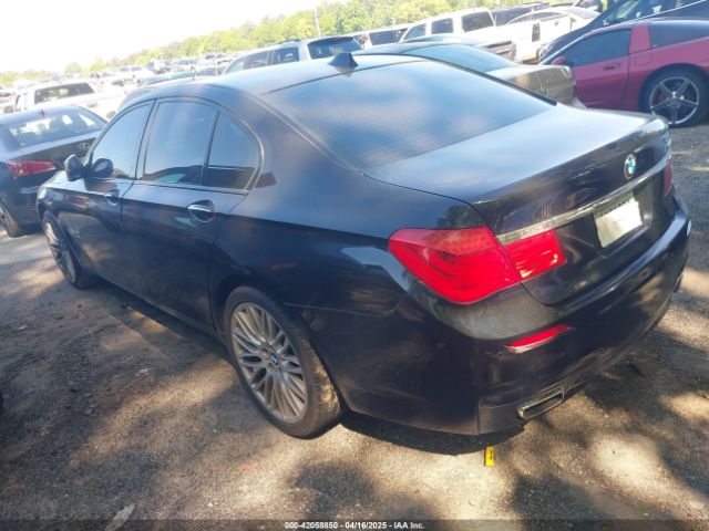 2011 BMW 750I WBAKA8C58BCY37153 Photo 2
