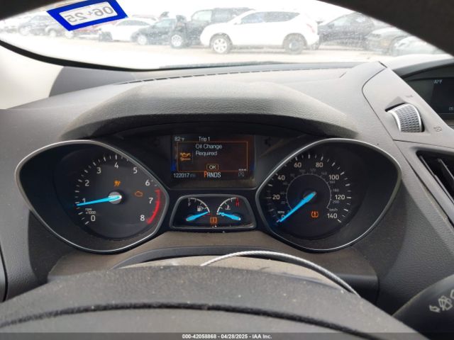 1FMCU0GD3HUB88894 Ford ESCAPE SE
