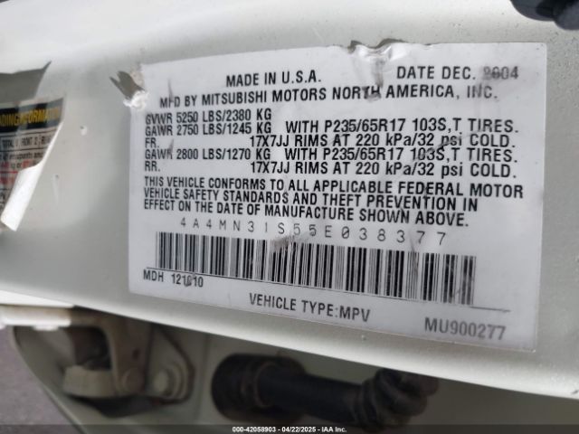 2005 MITSUBISHI ENDEAVOR 4A4MN31S55E038377 Photo 8