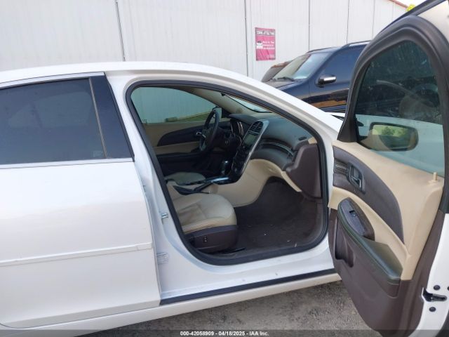 1G11C5SA2GF163702 Chevrolet Malibu Limited Lt