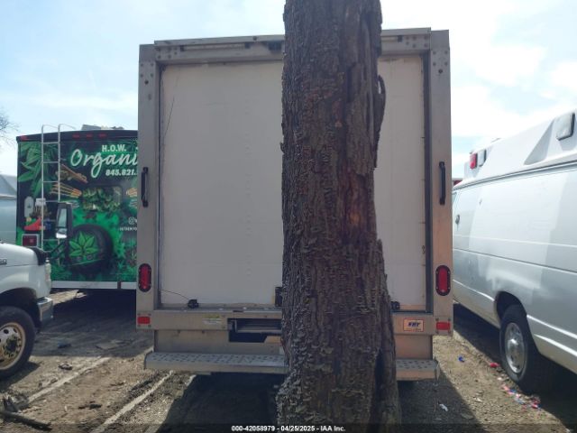 1FDBF8ZM2KKA38487 Ford Transit-350 Cab