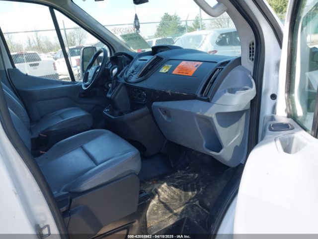 1FDBF8ZM2KKA87057 Ford Transit-350 Cab