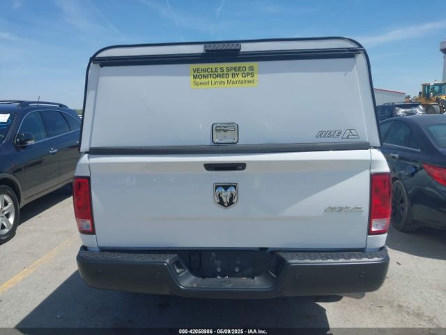 1C6RR7FG9PS527745 RAM 1500 Classic Tradesman  4x4 6'4 Box